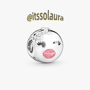 Pandora Wink Emoticon Charm